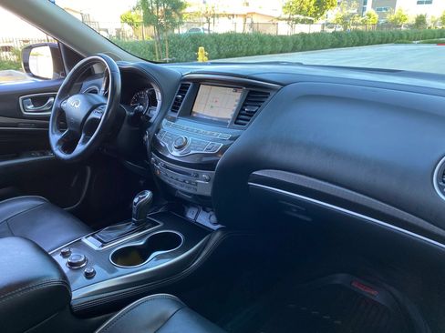 Used 2019 INFINITI QX60 Luxe w/ Essential Package AWD/4WD image 34