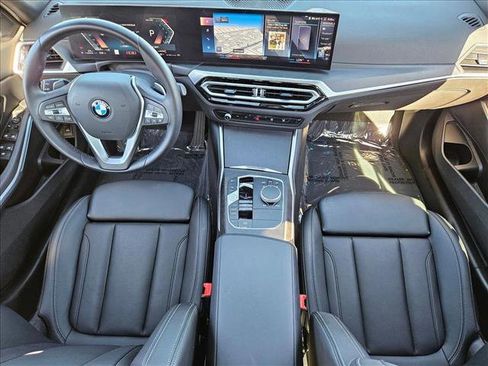Used 2024 BMW 330i Sedan image 17