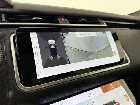 Used 2022 Land Rover Range Rover Velar R-Dynamic S image 20