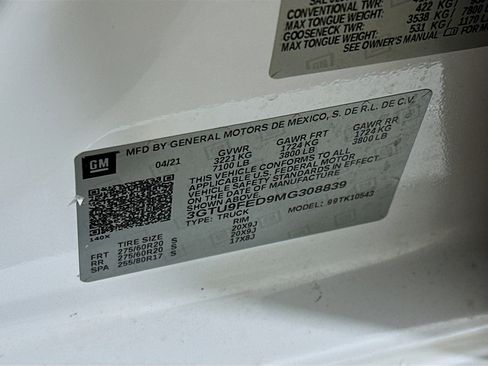 Used 2021 GMC Sierra 1500 Denali w/ Technology Package image 12