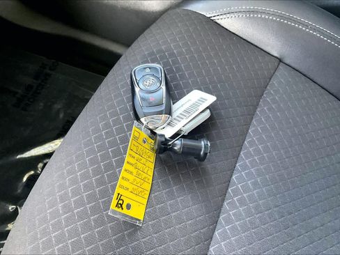 Used 2018 Buick Encore Preferred FWD image 15