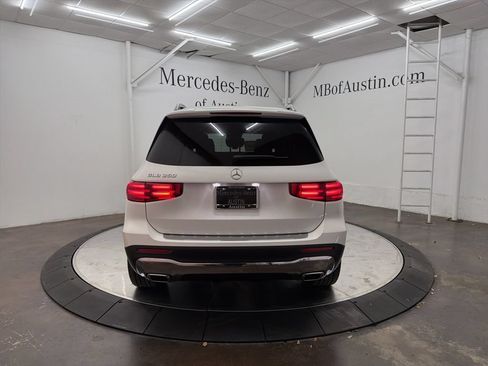 Used 2026 Mercedes-Benz GLB 250 image 6