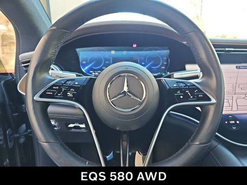 Used 2023 Mercedes-Benz EQS 580 4MATIC Sedan image 18