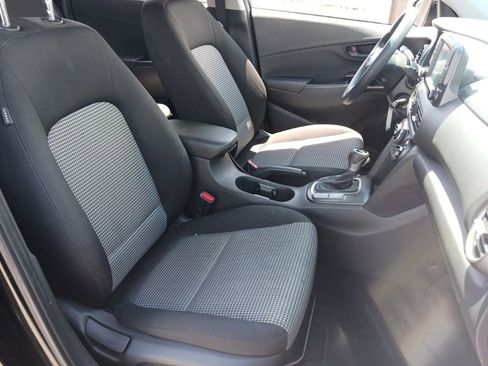 Used 2020 Hyundai Kona SE FWD image 16