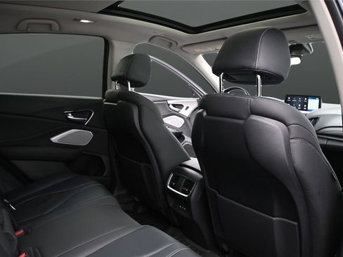 Certified 2025 Acura RDX SH-AWD w/ Technology Package image 18