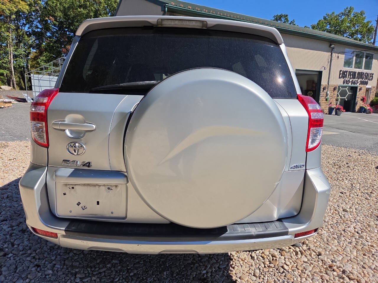 Used 2012 Toyota RAV4 4WD w/ Value Pkg image 6