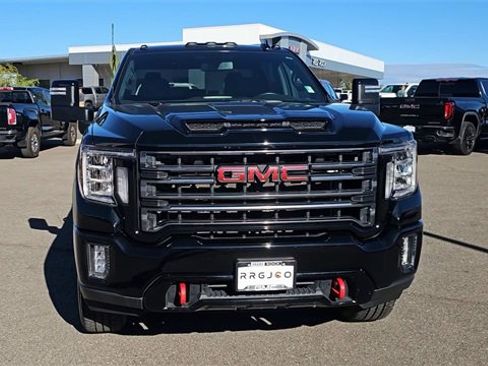 Used 2022 GMC Sierra 2500 AT4 w/ Snow Plow Prep/Camper Package image 7