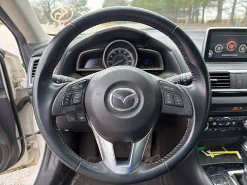 Used 2016 MAZDA MAZDA3 i Grand Touring image 12