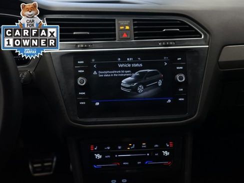 Used 2023 Volkswagen Tiguan SE R-Line image 23