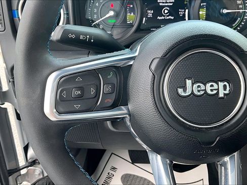 Used 2024 Jeep Wrangler High Altitude AWD/4WD image 18