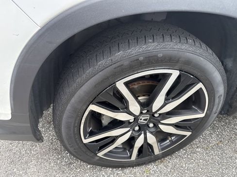 Used 2022 Honda Pilot Elite image 7