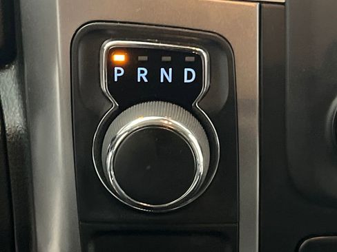 Used 2024 RAM 1500 Classic SLT image 39