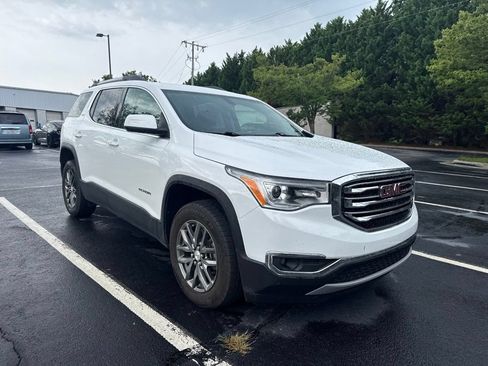 Used 2019 GMC Acadia SLT FWD image 2
