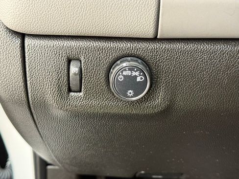 Used 2018 Chevrolet Colorado W/T image 25