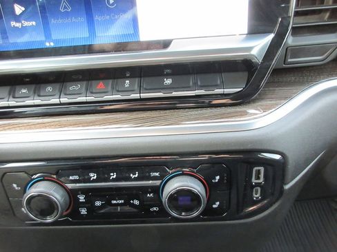 Certified 2022 Chevrolet Silverado 1500 LT image 31