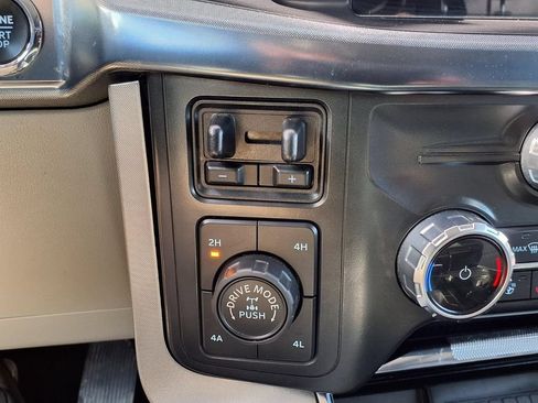 Used 2022 Ford F150 Limited AWD/4WD image 12