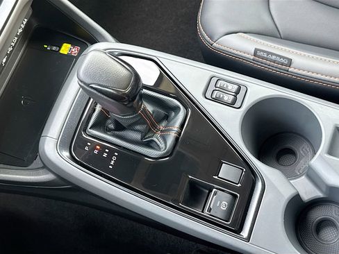 Certified 2025 Subaru Crosstrek 2.5i Limited w/ Crosstrek Mirror Package image 24