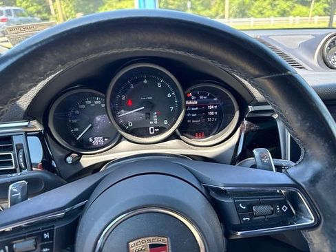 Used 2023 Porsche Macan Turbo AWD/4WD image 11
