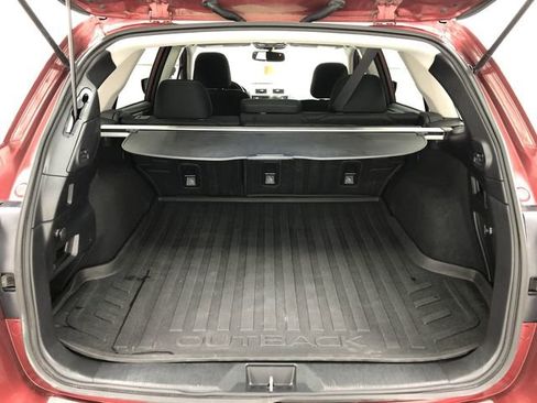 Used 2017 Subaru Outback 2.5i Premium AWD/4WD image 24