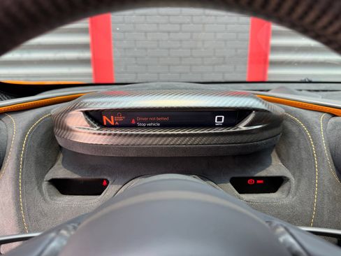 Used 2022 McLaren 720S Performance RWD image 47