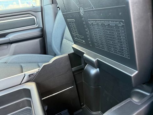 New 2026 RAM 1500 Big Horn AWD/4WD image 23