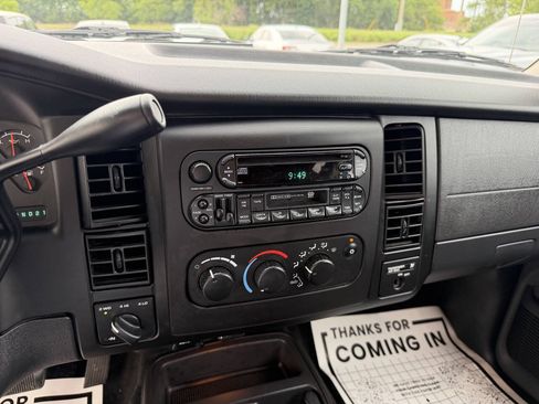 Used 2003 Dodge Dakota Sport AWD/4WD image 14