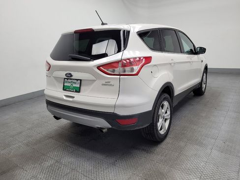 Used 2014 Ford Escape SE FWD image 9