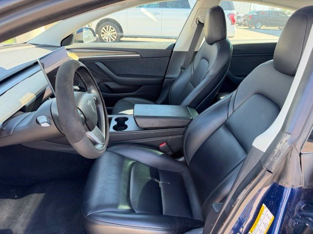 Used 2022 Tesla Model 3 Long Range AWD/4WD image 8