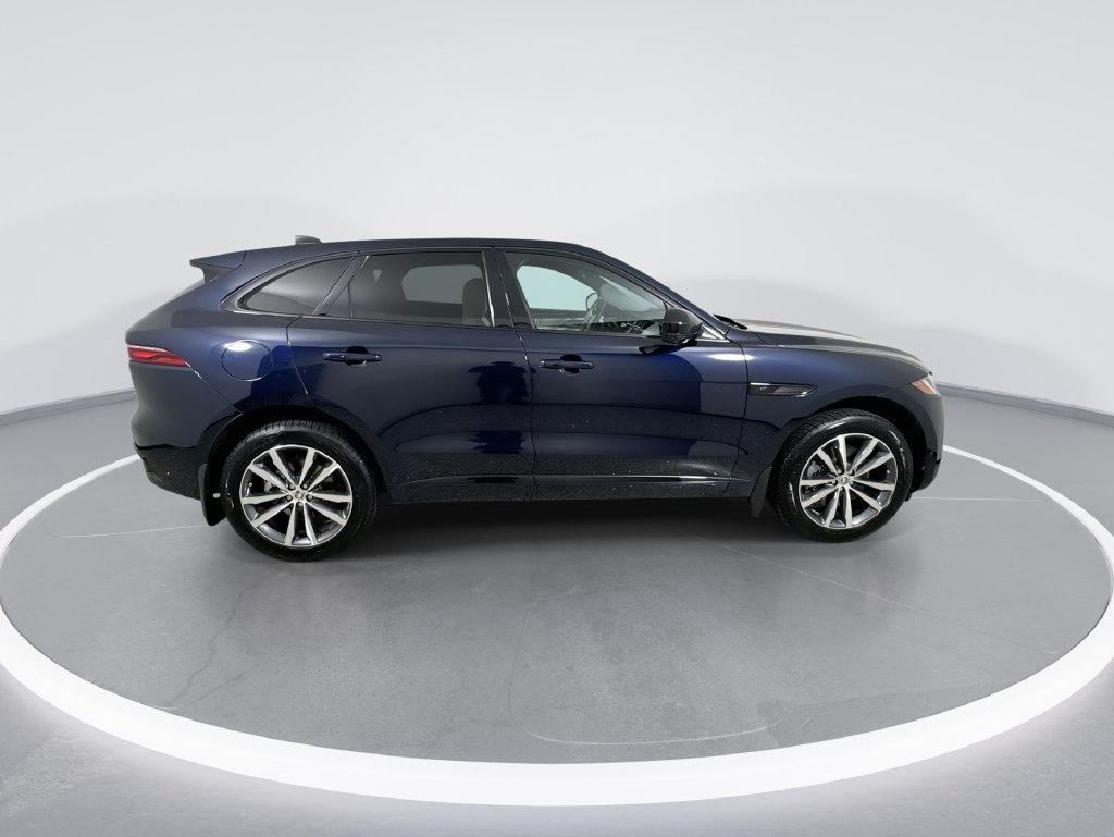 Used 2026 Jaguar F-PACE R-Dynamic S AWD/4WD image 9