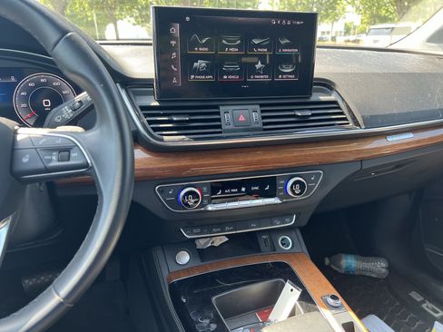 Used 2023 Audi Q5 2.0T Premium Plus w/ Premium Plus Package AWD/4WD image 31