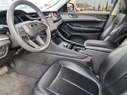 Used 2023 Jeep Grand Cherokee 4xe image 13