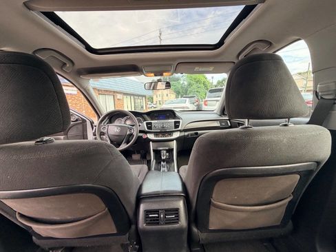 Used 2014 Honda Accord EX image 45
