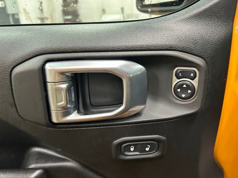 Certified 2021 Jeep Wrangler Unlimited Sport AWD/4WD image 13