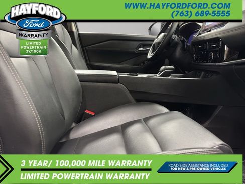 Used 2025 Nissan Rogue SL w/ Tech Package AWD/4WD image 22