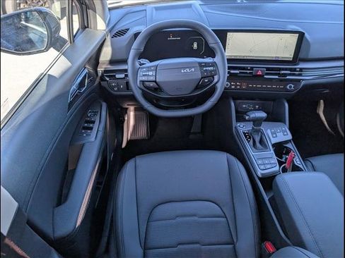 New 2026 Kia Sportage SX image 6
