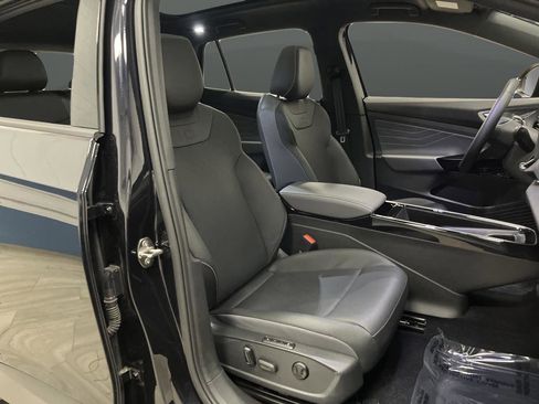 Used 2024 Volkswagen ID.4 Pro S image 30