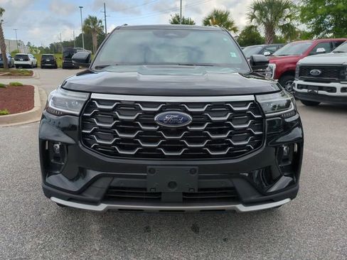 Used 2025 Ford Explorer Platinum w/ Ultimate Package AWD/4WD image 9