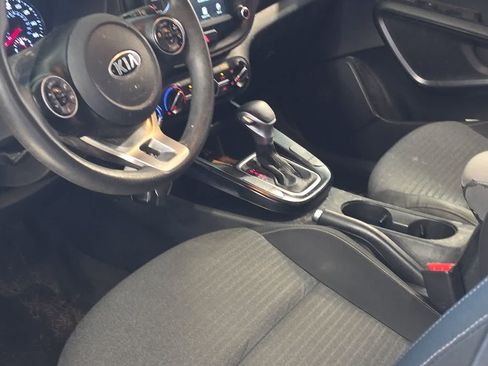 Used 2020 Kia Soul S FWD image 14
