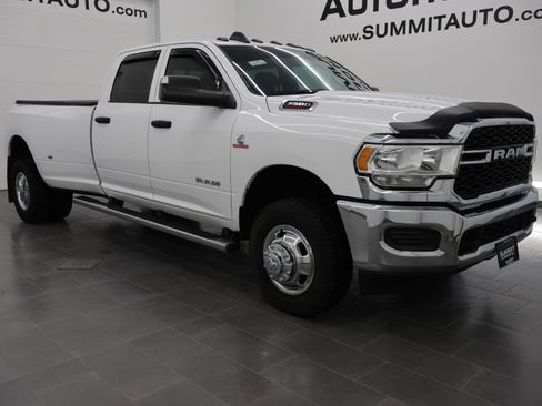 Used 2022 RAM 3500 Tradesman AWD/4WD image 2