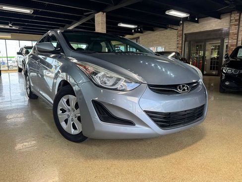 Used 2016 Hyundai Elantra SE FWD image 1