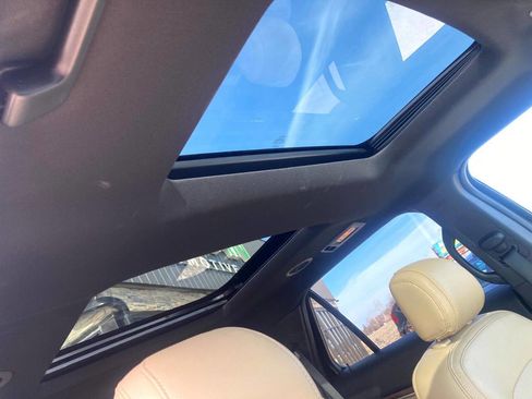 Used 2017 Ford Explorer Limited w/ Equipment Group 301A image 27