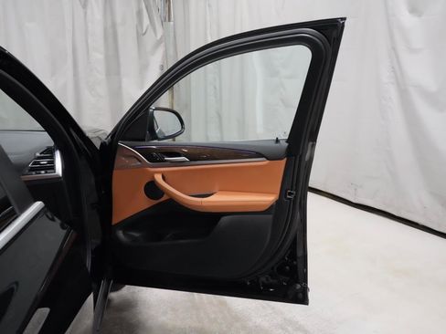 Used 2023 BMW X3 xDrive30i w/ Premium Package w/ZPA image 28