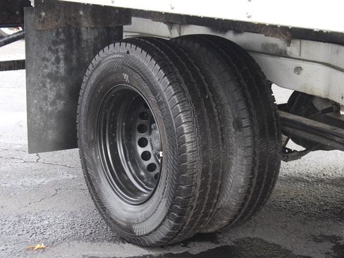 Used 2023 Mercedes-Benz Sprinter 4500 image 18