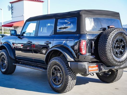 Used 2023 Ford Bronco Wildtrak image 7