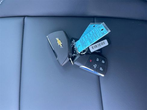 New 2026 Chevrolet Silverado EV LT image 36