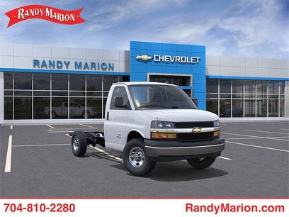 New 2025 Chevrolet Express 3500 w/ Power Convenience Package