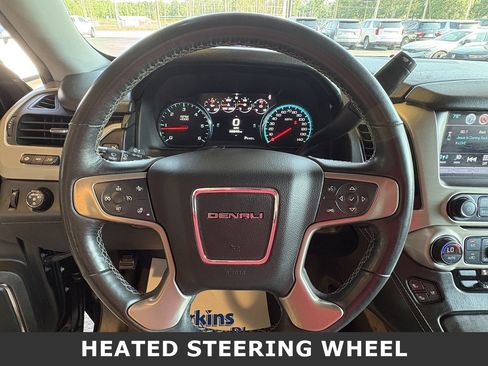Used 2017 GMC Yukon XL Denali w/ Open Road Package AWD/4WD image 12