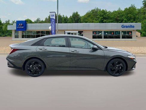New 2026 Hyundai Elantra Sport FWD image 4