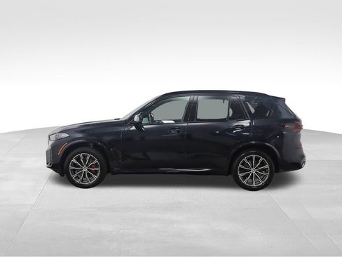 New 2026 BMW X5 xDrive40i w/ Executive Package image 2
