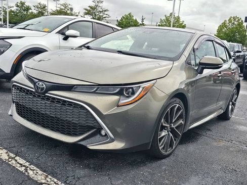 Certified 2019 Toyota Corolla XSE FWD image 3